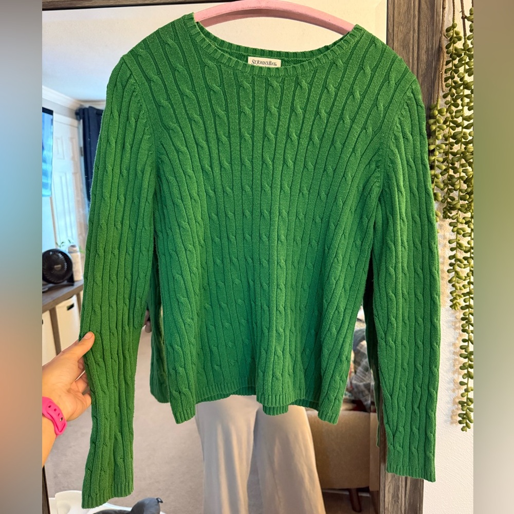 Green Sweater - Size M